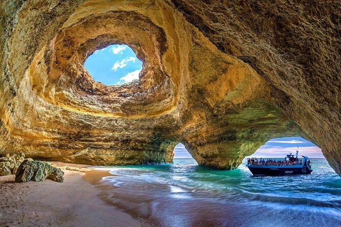Portimão:Embark on Nature•Benagil and Dolphins•Biologist on board - Key highlights you should care about