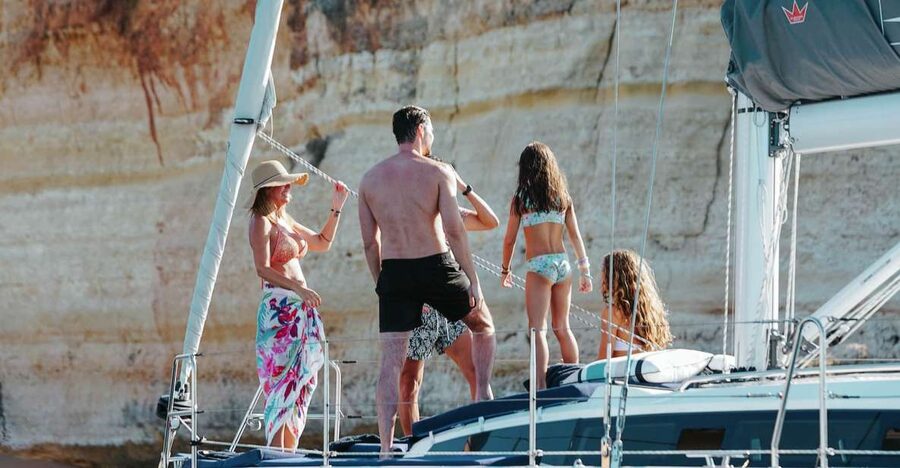 Portimao: Full Day Luxury Sail-Yacht Cruise - Key points to know before you go