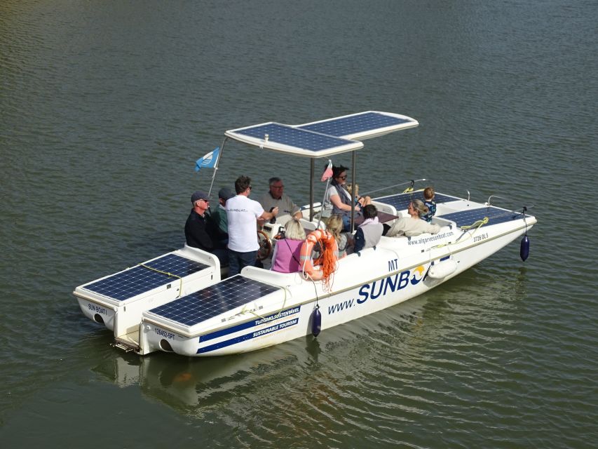Portimão: Silves & Arade River History Tour on a Solar Boat - Silves stop: medieval lanes, castle views, and what 1.5 hours really means
