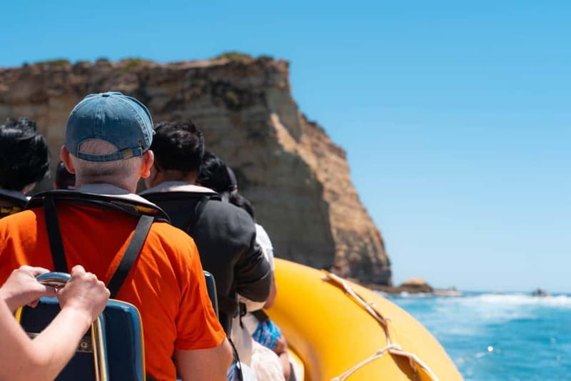 Portimão: Tour of the Benagil Caves - The boat and crew: comfort, speed, and local seamanship