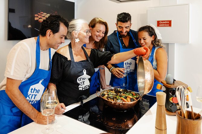 Portuguese Cooking Class: Algarve’s Pork & Seafood Cataplana - Language and instructor style: you will not feel lost