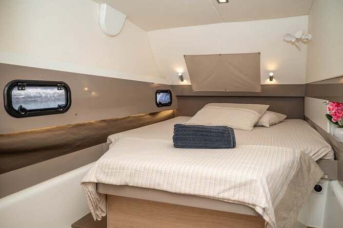 Private Catamaran Cruise with Drinks and Snacks - Price and group value: what $2,047.37 buys you