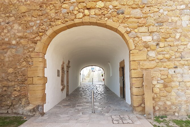 Private Lagos & Sagres Tour - Start at Praça do Infante in Lagos (9:00 am)