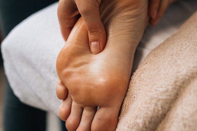 Private Relaxing Massage in Albufeira - How the one-hour private massage works in Albufeira