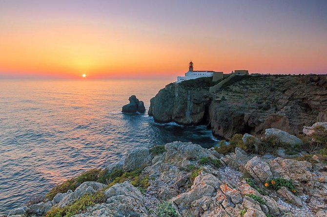 Private Sunset Tour - Pickup and the air-conditioned minivan, aka less logistics and more sky time