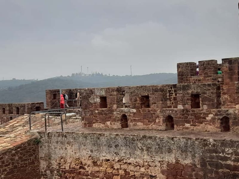 Private Tour To Silves Castle and Monchique - The Old Town of Silves: Craft Shops, Colorful Corners, and Easy Wandering