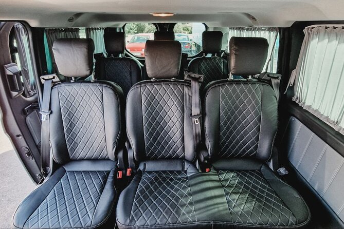 Private transfer between Seville and Lagos/Alvor/Portimão - Price and value: when $480.63 per group makes sense