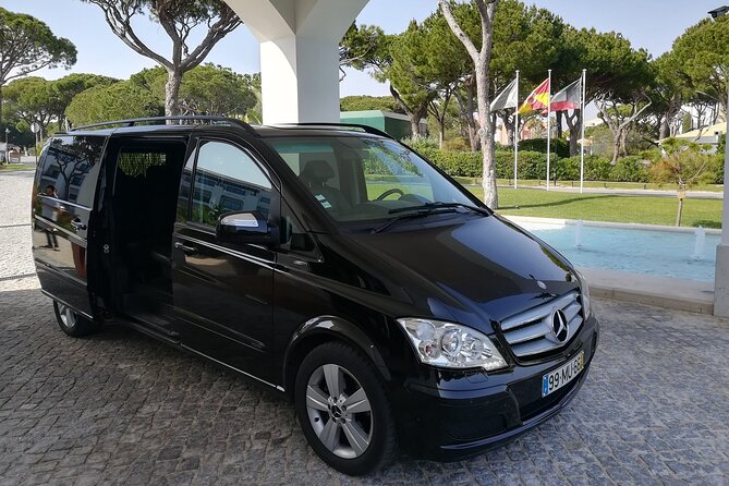 Private Transfer from Faro Airport to Pine Cliffs Hotel (4-8 pax) - Price and value for a group of up to 8
