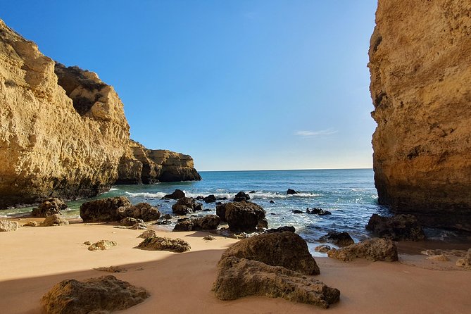 Private transfers between Faro and Portimão/Praia da Rocha - Door-to-door drop-off in Portimão and Praia da Rocha