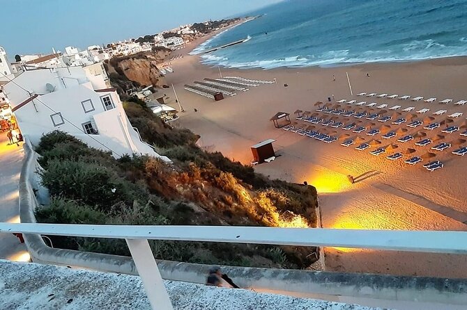Private Tuk-Tuk Tour of Albufeira - Stop 2: Praia dos Arrifes for a photo-friendly beach viewpoint