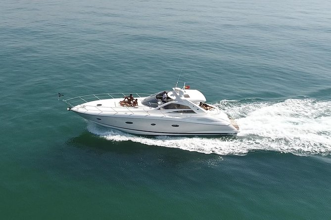 Private Yacht Hire in The Algarve - Majestic - Water sports from the boat: choose your level of adventure