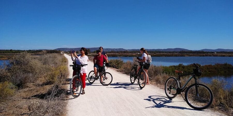 Ria Formosa: Guided Bike Tour (3h), Início na Quinta do Lago - Who this tour fits best (and who should reconsider)