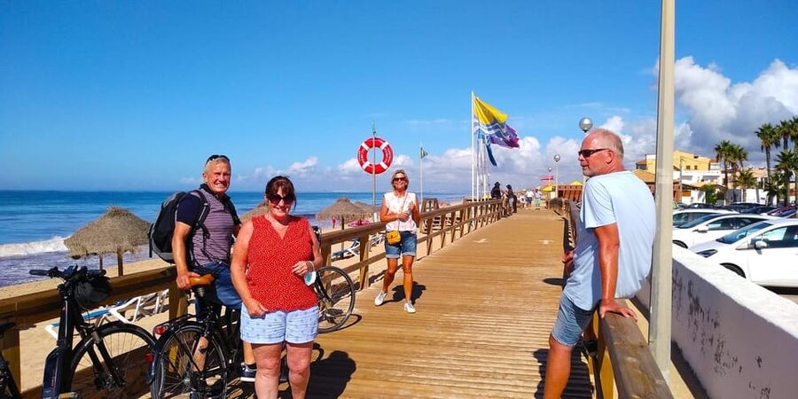 Ria Formosa: Guided Bike Tour (3h), Início na Quinta do Lago - Faro Island and the birding stops that make it feel like you left the road