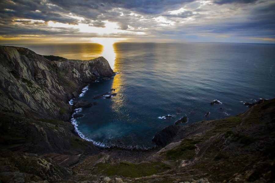 Sagres: Sagres Natural Park Sunset Tour by Jeep - Wine and pastel de nata, timed for the moment