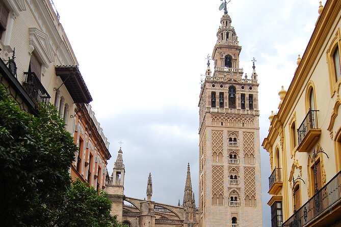 Seville Private Full-Day Tour from Algarve - Chucena service station break: the unglamorous part that keeps the day enjoyable