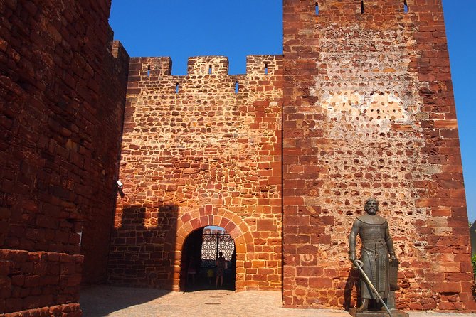 Small-Group Day Tour of Silves and Monchique with Wine Tasting - Hotel pickup and the small-van rhythm from Lagos