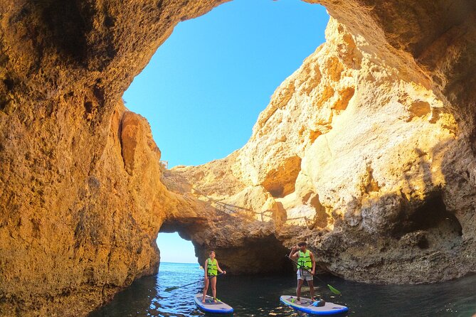 Small Group Kayak Experience In Benagil Cave with 4K Photos - Reaching Benagil Cave: the 4K photo moment and landing-by-water feel