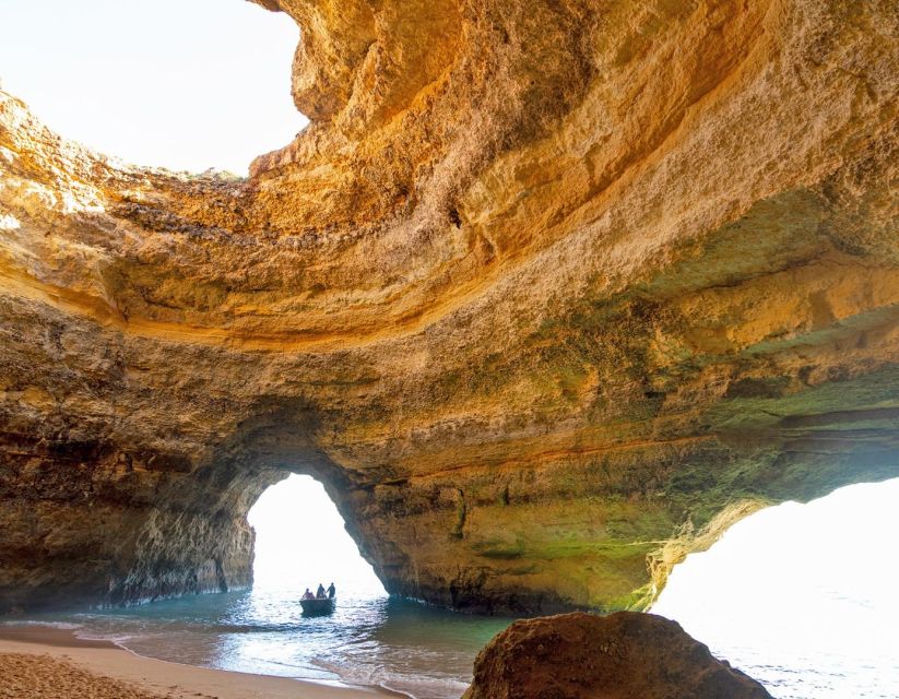 Special 2 Hours Tour to Benagil Cave From Armação de Pêra - Why this Benagil cave tour from Armação de Pêra works in just 2 hours