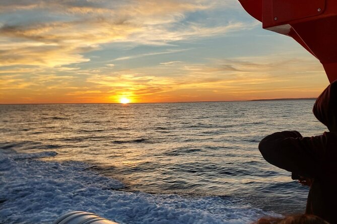 Sunset Cruise Marina Albufeira - Sunset Over the Sea: Best Timing and Photo Reality