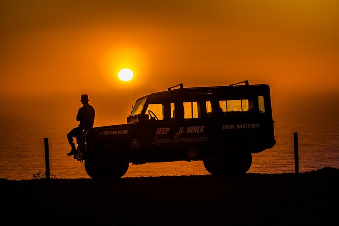 Sunset off-road Algarve Natural Park West Coast secret spot tour - The 4x4 ride reality: fun bumpy road, shared jeep space