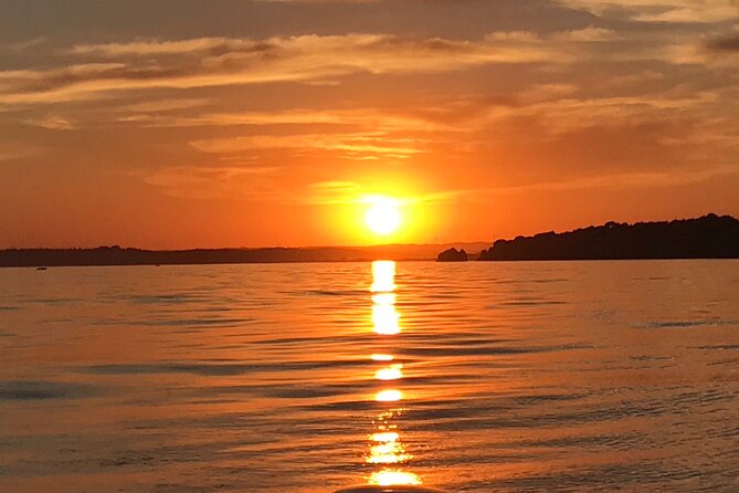 Sunset trip - Price and value: $42.17 for two hours plus included refreshments