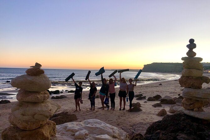 Sunset Yoga at Praia da Rocha, Portimão by el Sol Lifestyle - Arriving at Praia da Rocha, then walking toward the sunset spot