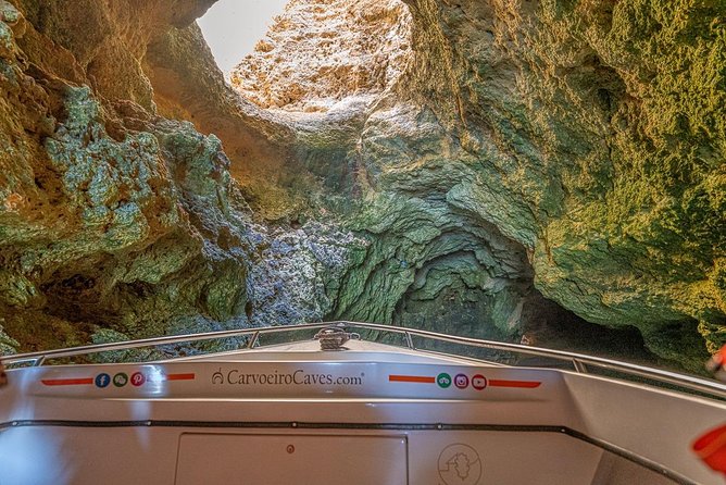 Superb Private caves tour with highly skilled skipper - Weather and timing: plan for the Algarve’s mood