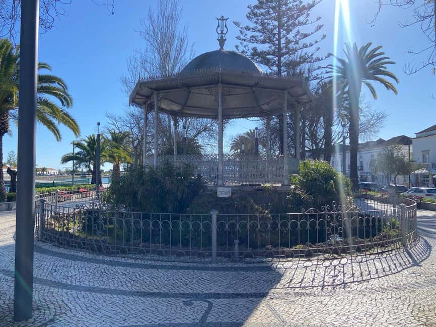 Tavira Guided Tour with Tasting - Where the tour starts, and how to find your guide fast
