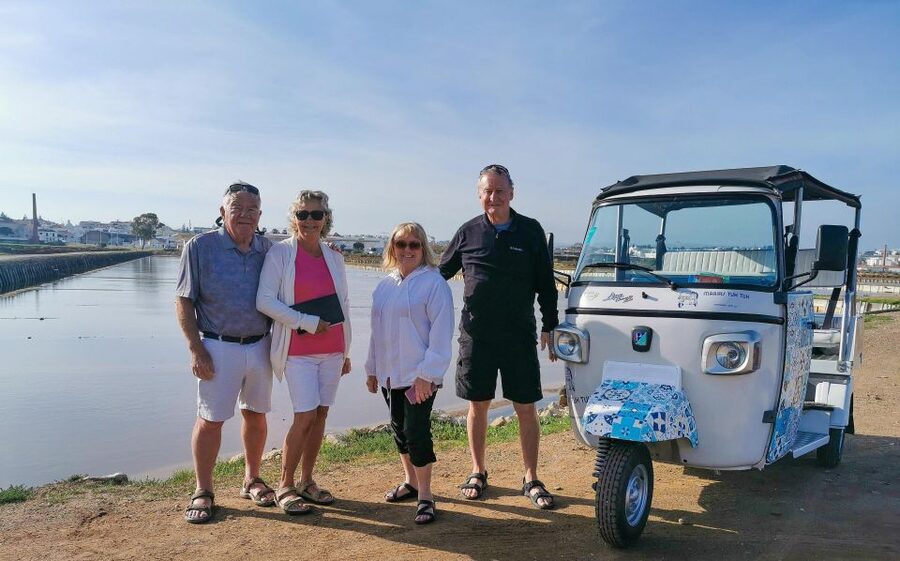 Tavira: Tuk-Tuk City Tour - Through Liberdade Street and República Square, the town’s central heartbeat