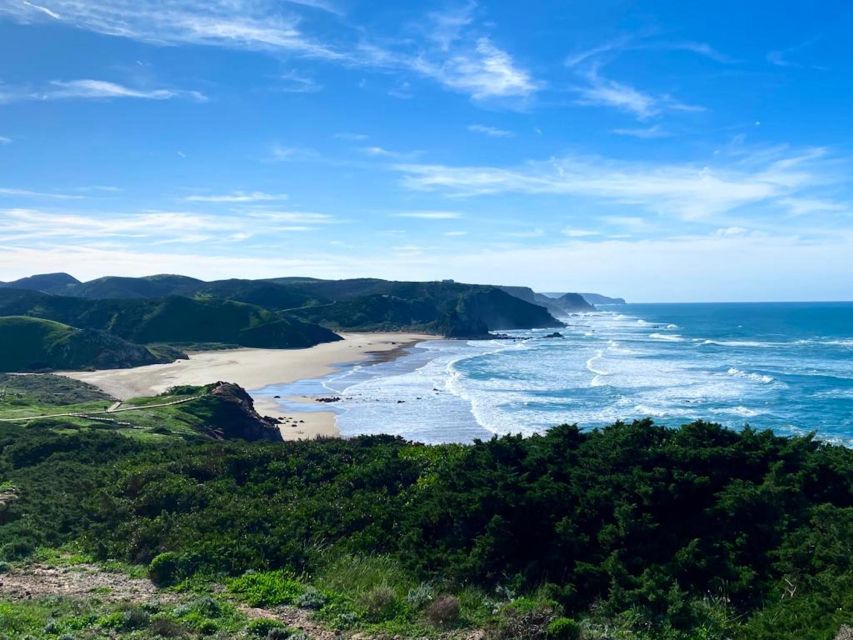 The western wild Algarve with a luxury picnic and extra Wow - Inland roads to Monchique: eucalyptus, cork, and the mountains doing their own thing