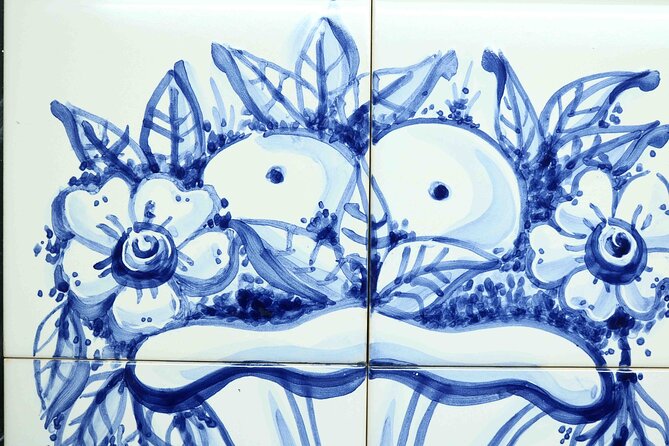 Tile painting workshop in the Algarve - Shipping vs Collection: Costs and What to Expect