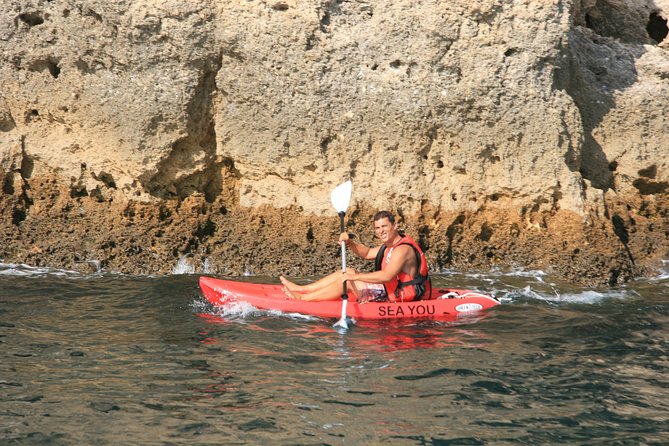 Unlock the Magic of Ponta da Piedade by Kayak – Lagos - Safety and coaching: how first-timers stay relaxed