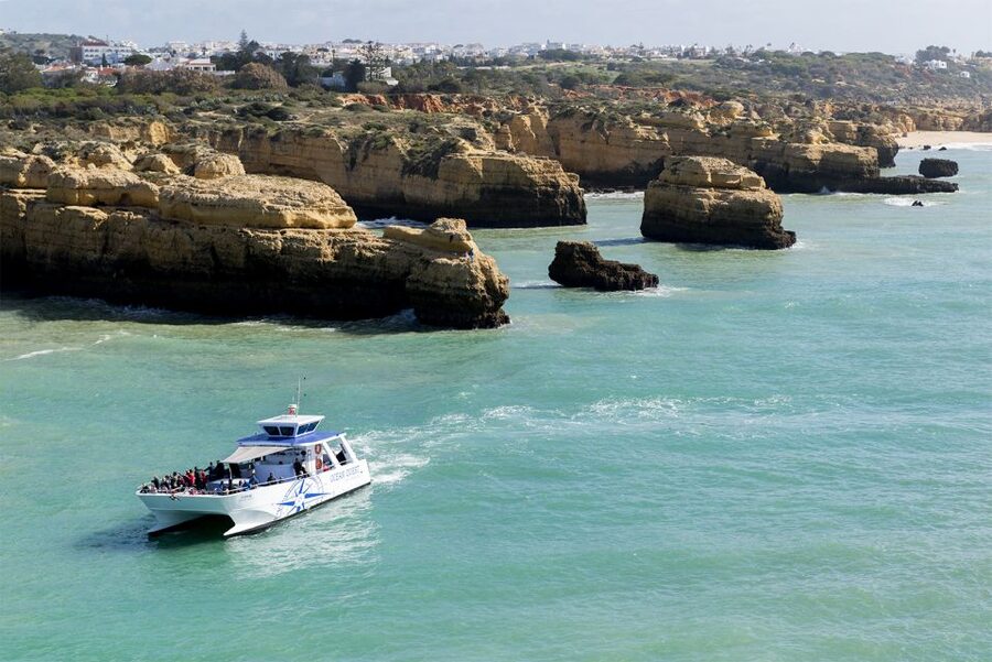 Vilamoura: Benagil Cave Boat Tour - What the 3.5 Hour Plan Feels Like, With Real Coastal Stops