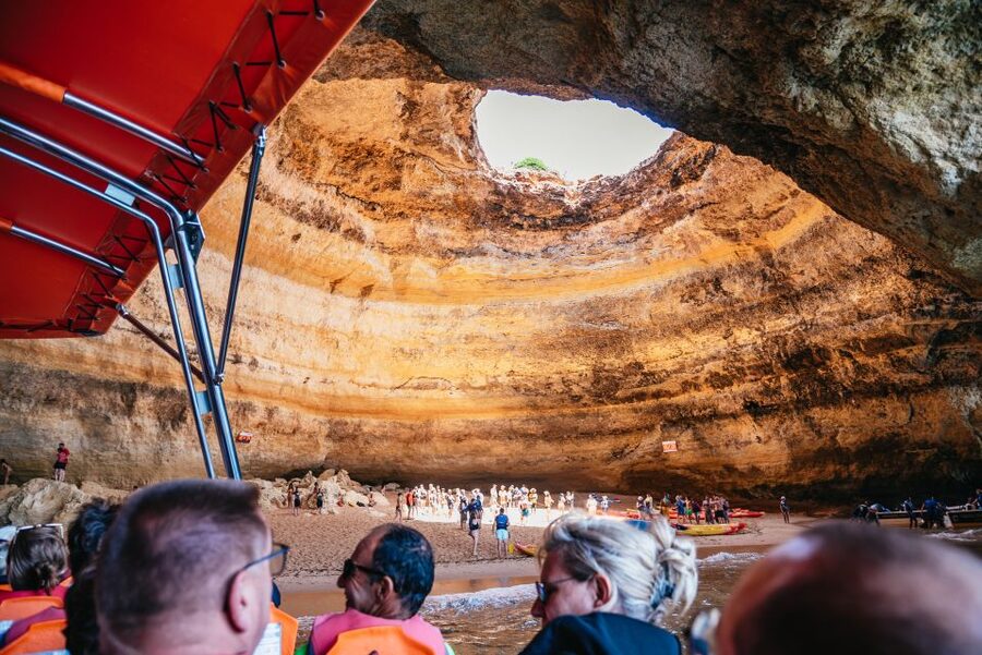 Vilamoura: Benagil Cave Boat Tour with Entry&Dolphin search - What the boat ride feels like, and how weather affects your comfort