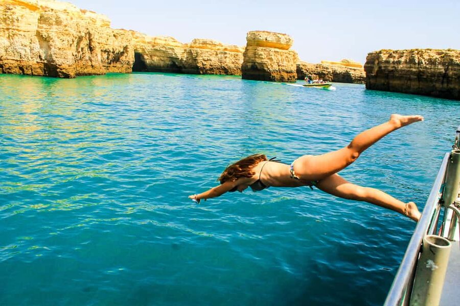 Vilamoura: Benagil Cave Boat Trip with Beach BBQ and Kayak - The beach BBQ stop: where the day slows down (and why it matters)