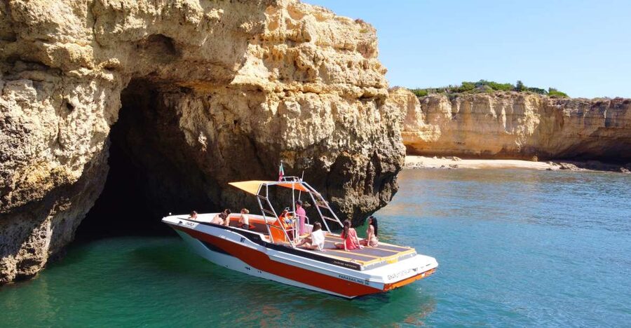 Vilamoura: Private Hire 3 hours to Benagil Cave - Should you book this Vilamoura private speedboat to Benagil?