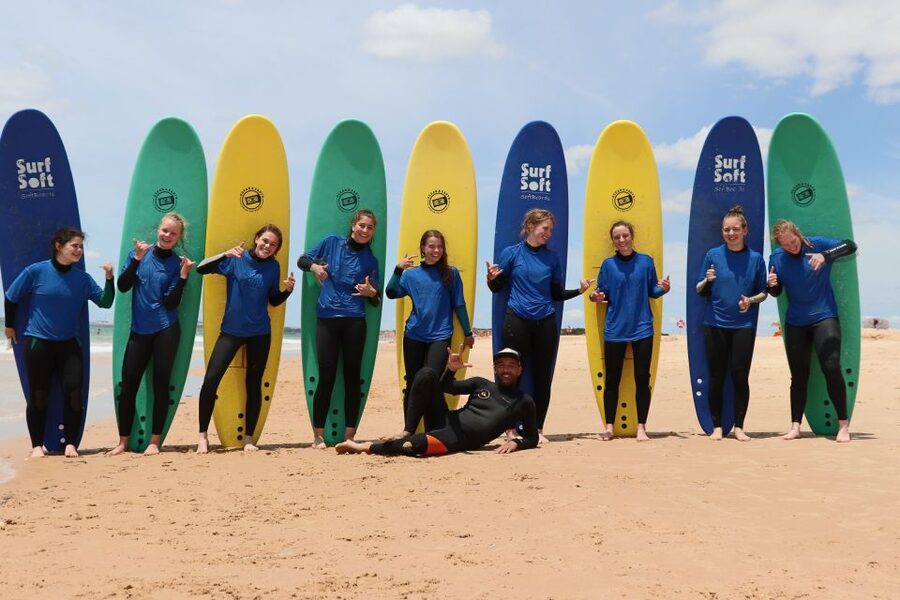 Vilamoura: Surf Lesson at Falésia Beach - Falésia Beach is a smart spot for your first real surf lesson