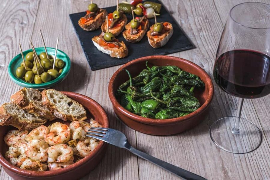 WINE TASTING & TAPAS IN THE HEART OF FARO - Who This Tour Suits Best, and Who Should Skip It