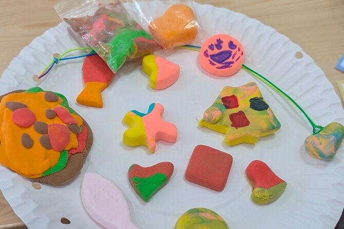 Workshops for children in Albufeira: creativity and lots of fun - Price and Value for a Kids Creativity Session in Albufeira