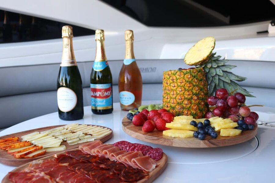 Xclusive Luxury Yacht Albufeira - Price and value: what $1,178 for up to 12 really buys you